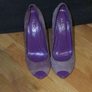 Aldo purple suede pumps